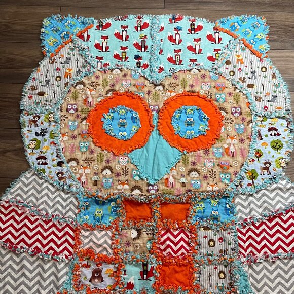 Handcrafted Quilted Owl Blanket Multicolor Woodland Patchwork Print 47in X 58 in - Picture 11 of 13